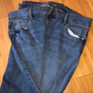 Old Navy women’s jeans 14 short